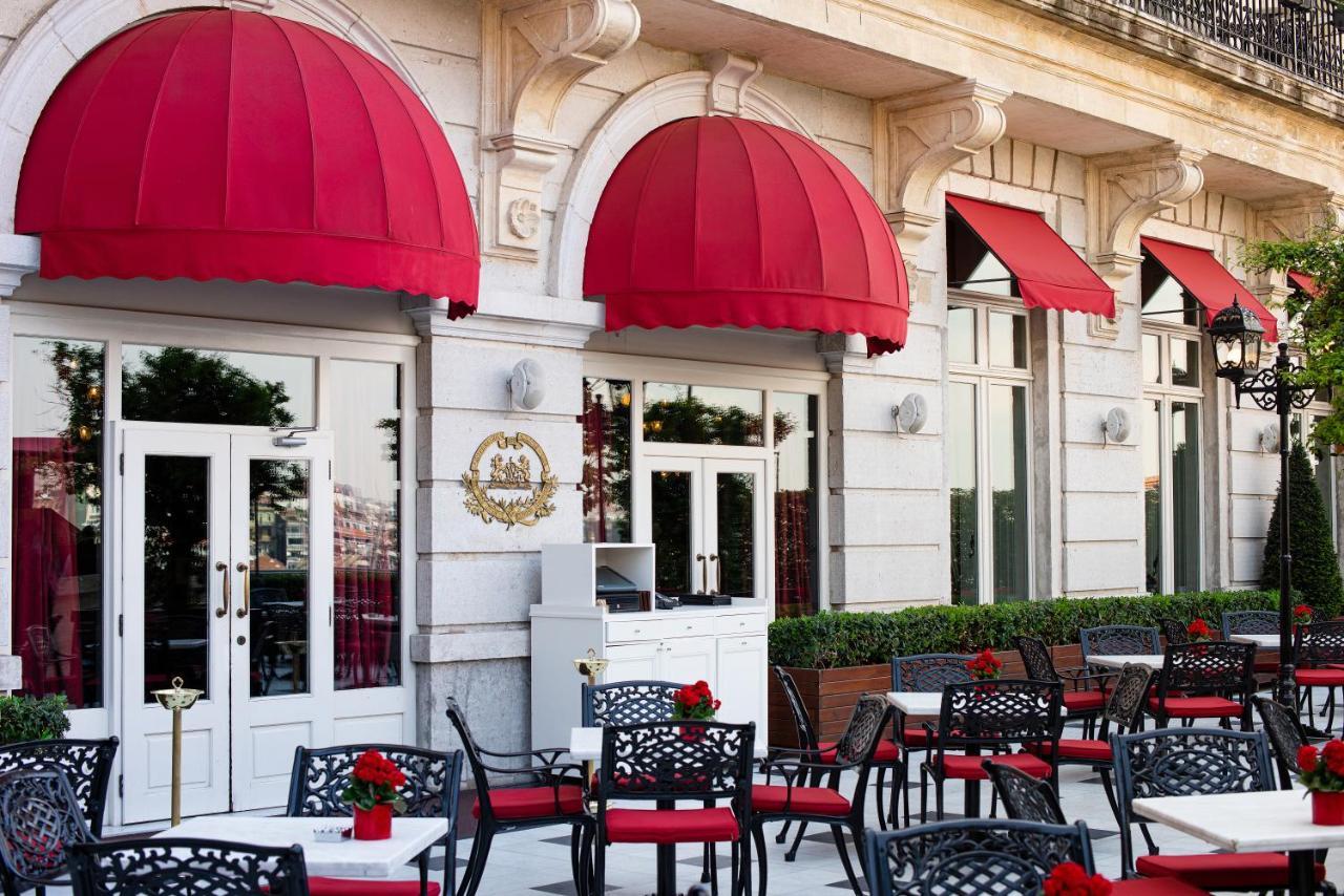 โรงแรมเปรา พาเลซ อิสตันบูล ภายนอก รูปภาพ Café de Paris