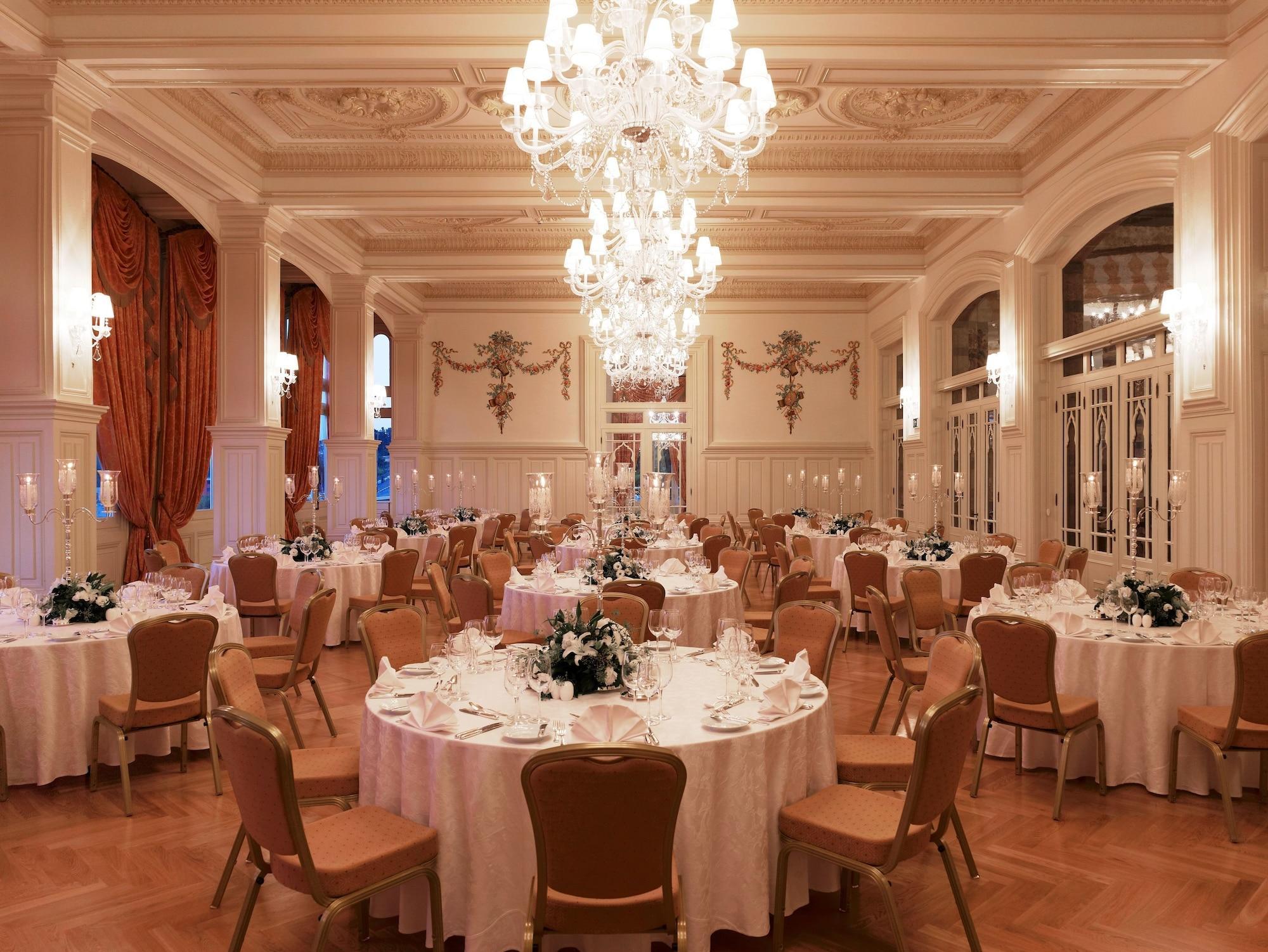 โรงแรมเปรา พาเลซ อิสตันบูล ภายนอก รูปภาพ The ballroom