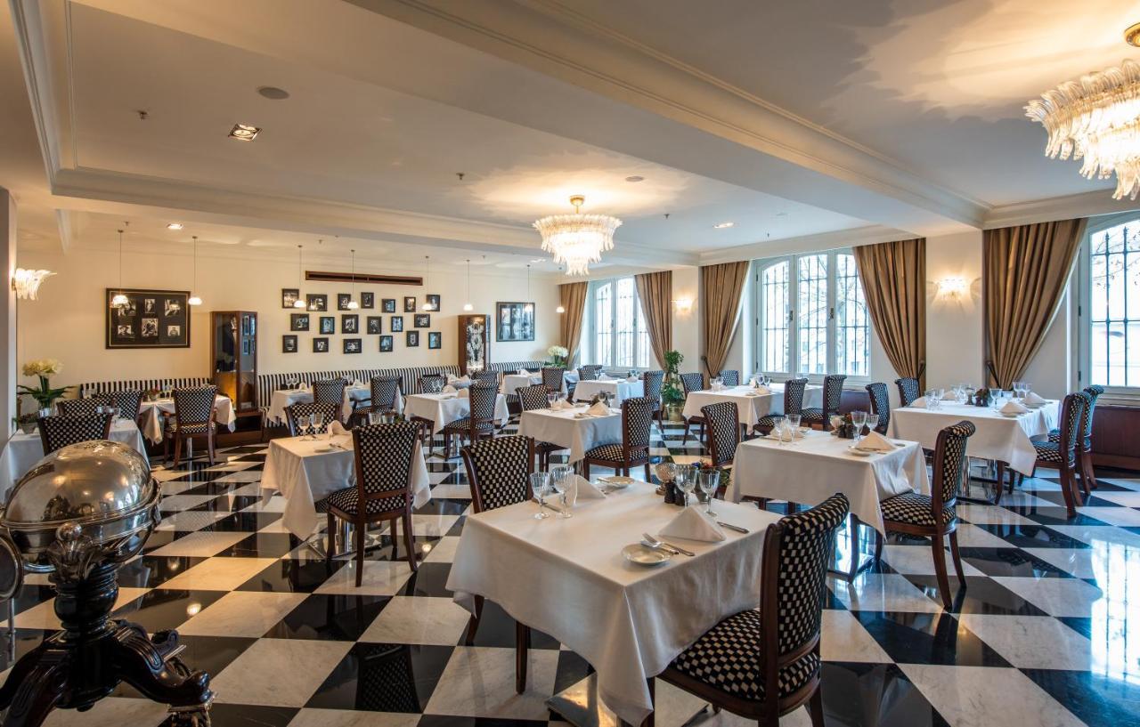 โรงแรมเปรา พาเลซ อิสตันบูล ภายนอก รูปภาพ The restaurant
